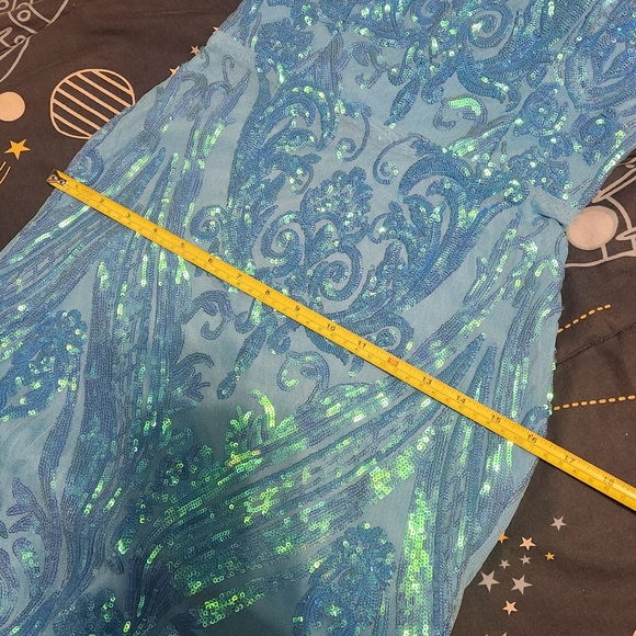 B. DarlinPatterned Sequin V-Neck Spaghetti Strap Open Back Dress - Picture 11 of 11